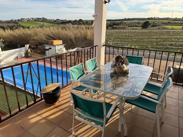PRECIOSA CASA EN VENTA EN CAN MAS CON GRAN PISCINA