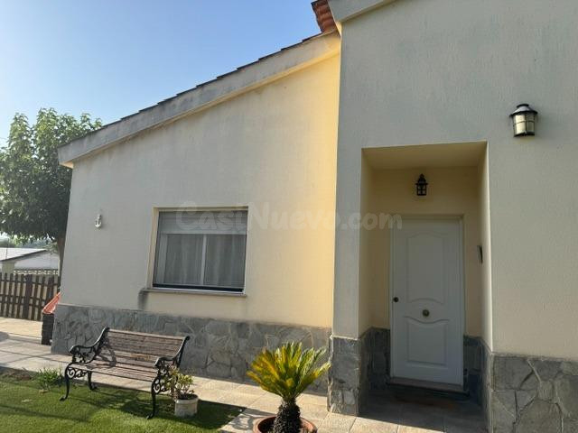 PRECIOSA CASA EN 1 PLANTA EN VENTA EN CAN CANALS DE PIERA - foto 2