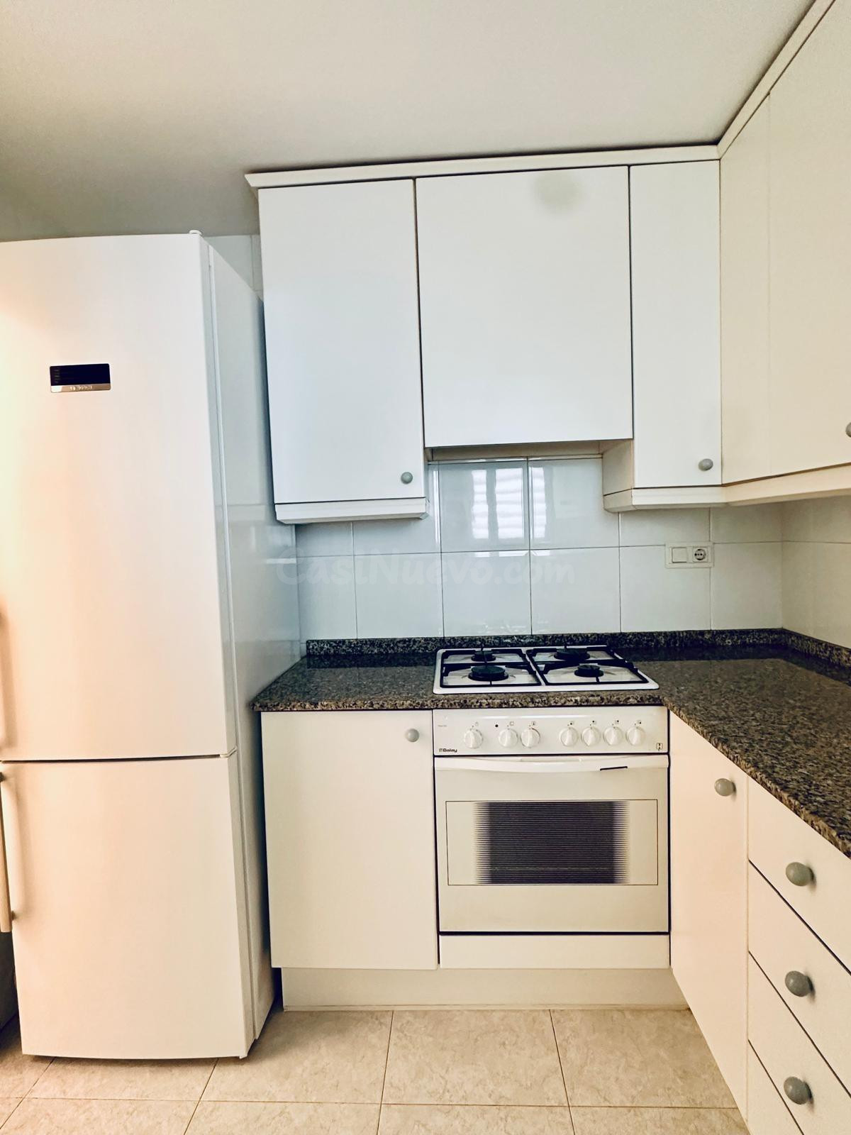 APARTAMENTO EN VENTA EN URBANIZACIÓN PLAYAS DE CIVISA - foto 5