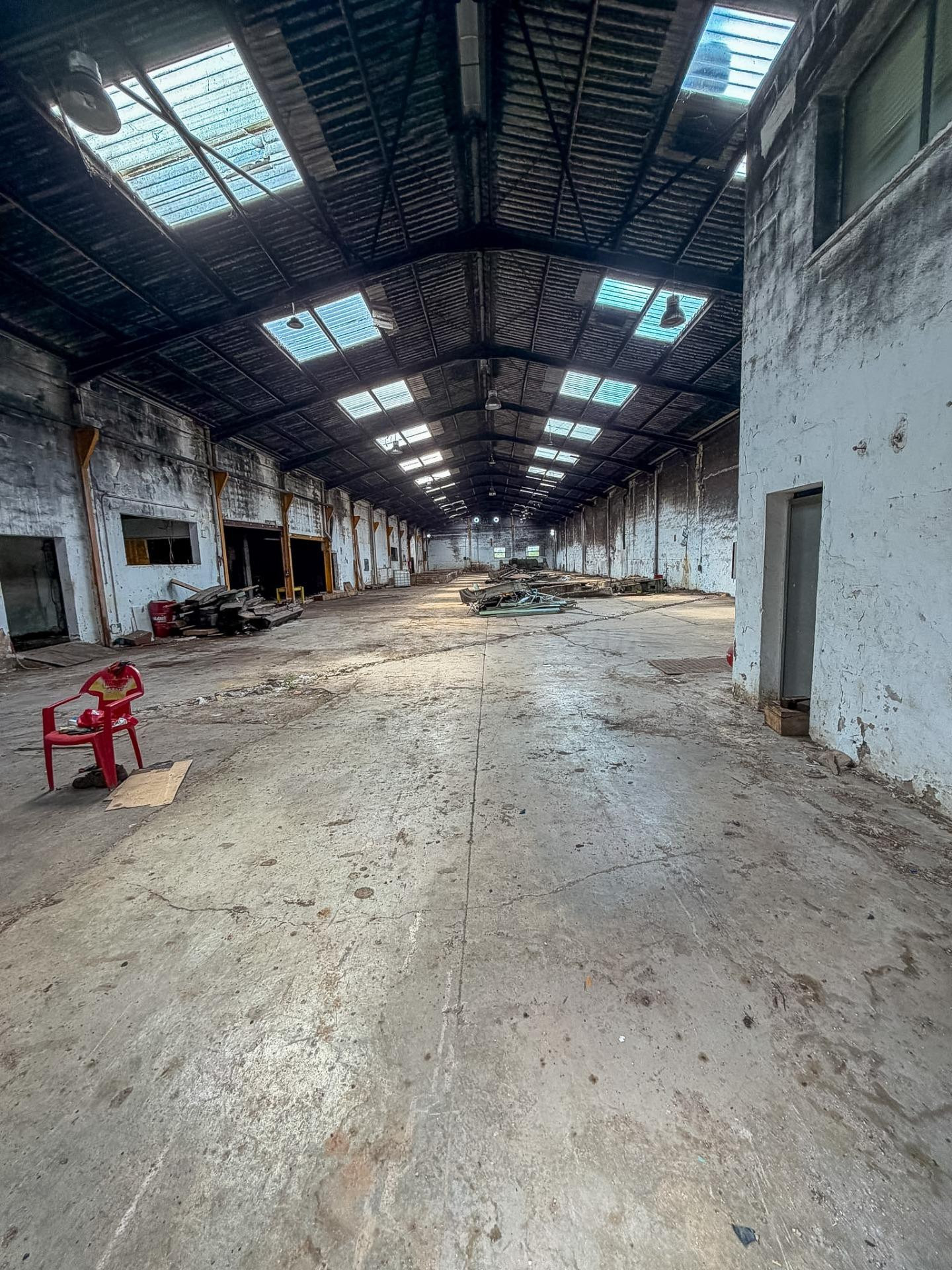 Nave industrial en Silla | Amplio espacio diáfano y gran cap - foto 3