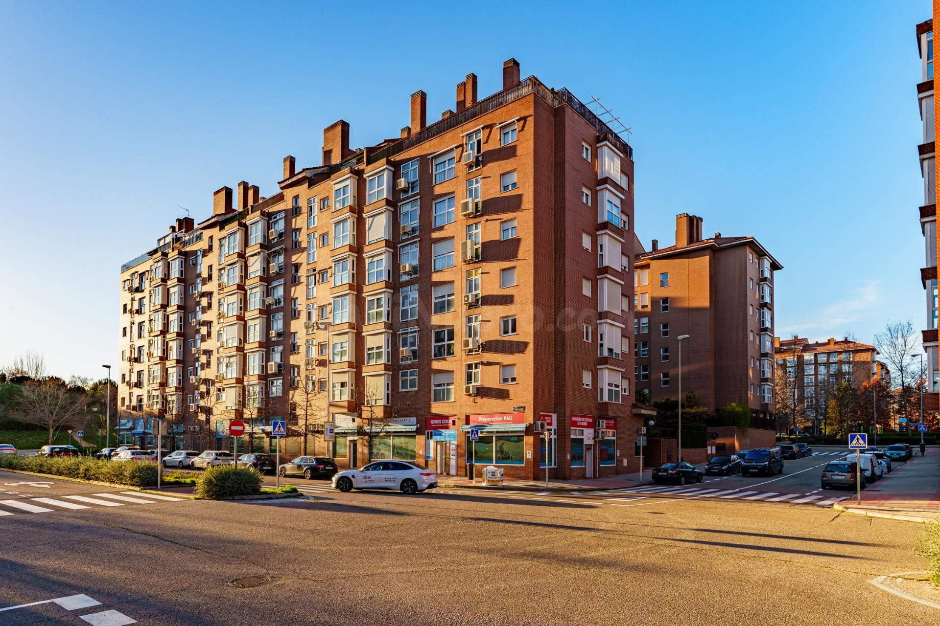 Ático en venta en Las Tablas, Madrid
