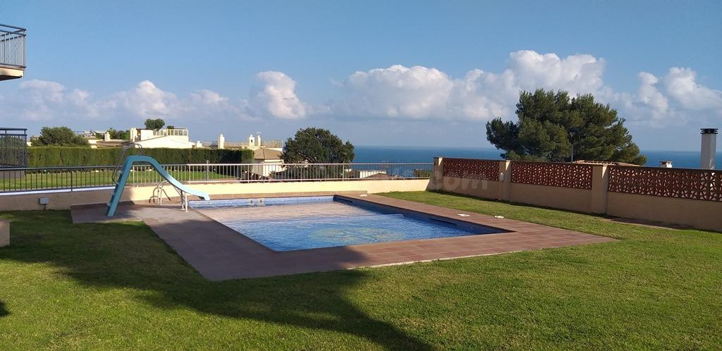 Apartamento con vistas al mar y a la montaña, muy bien orien - foto 5