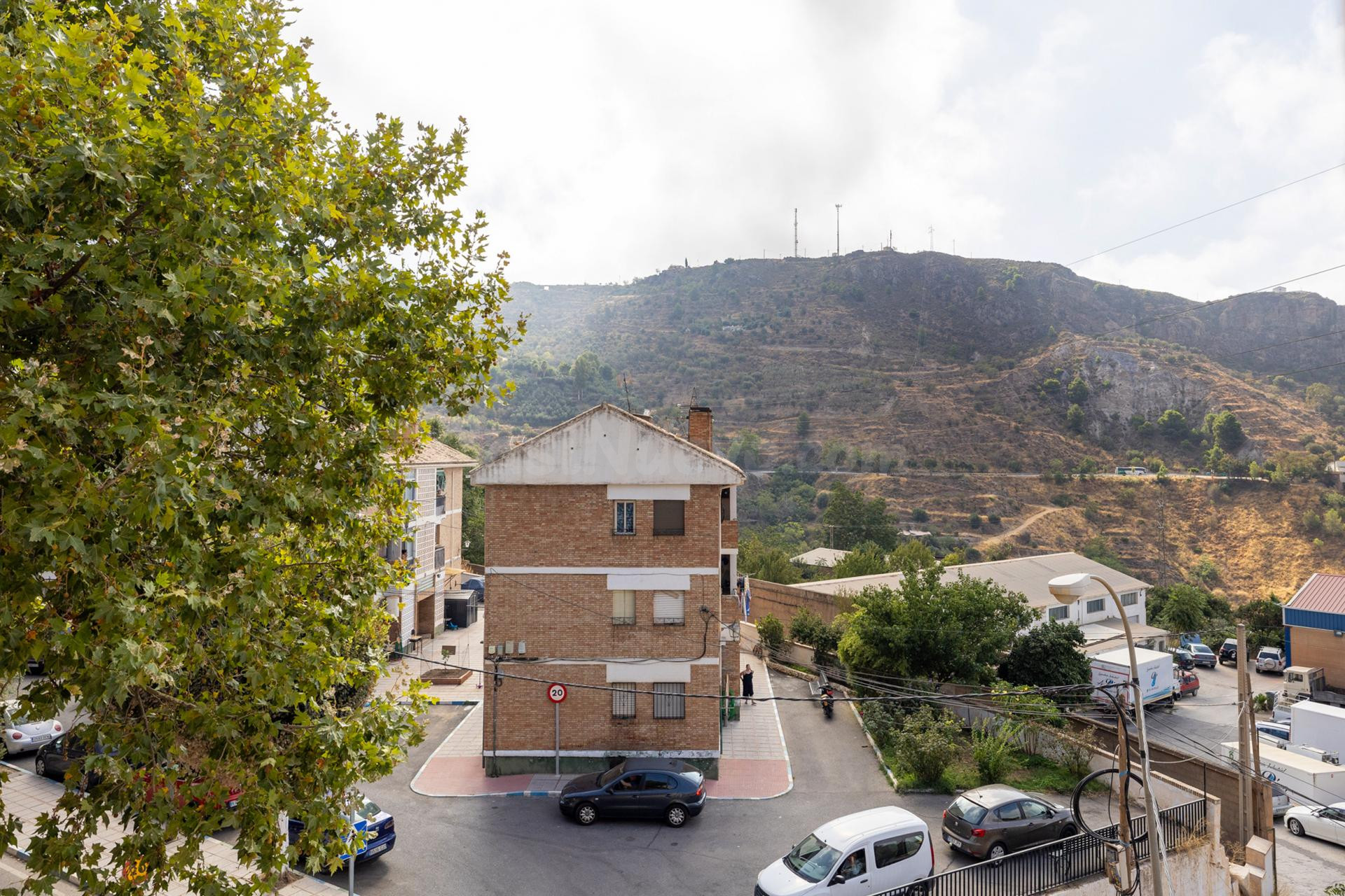 Gran Oportunidad en Lanjarón – Edificio en Obra con Alto Pot - foto 5