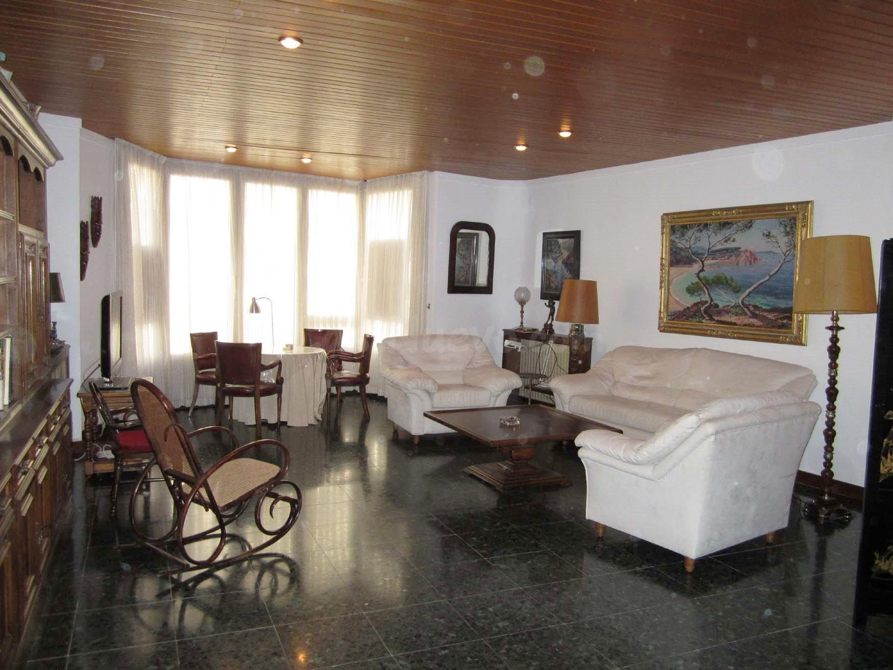 Vivienda tipo duplex situada a 100 metros del Paseo del Mar - foto 3