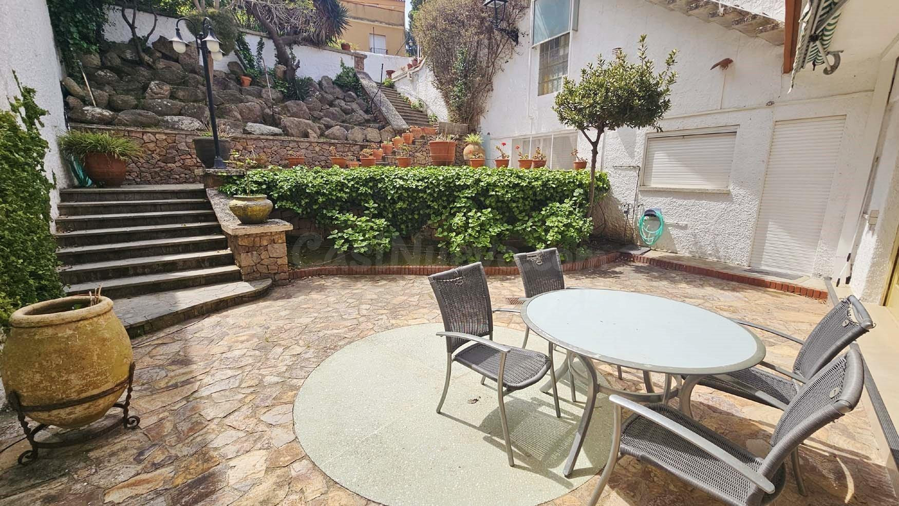 Vivienda tipo dúplex situada a 300 metros del Paseo del Mar. - foto 4