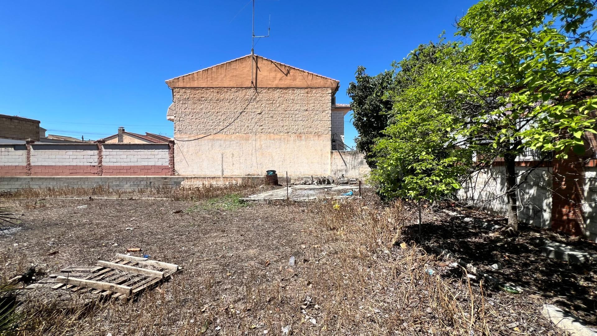 ¡Si no quieres el mejor solar junto al aeropuerto de Granada - foto 2