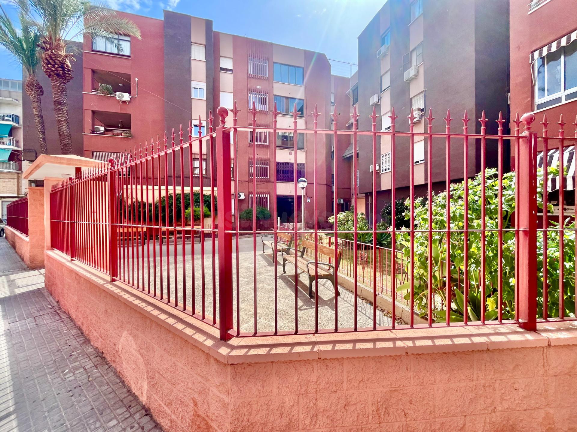 ¡Tu hogar de 4 dormitorios en Alicante junto al Bulevar del  - foto 2