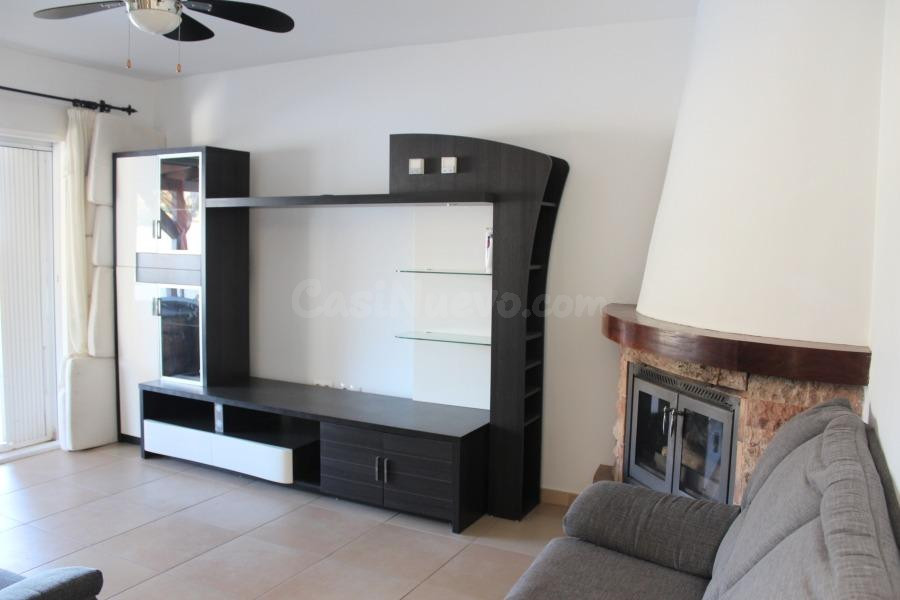 Chalet independiente, piscina privada, garaje, aire acondici - foto 4
