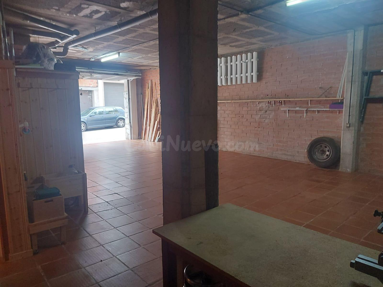 Amplio garaje en venta zona Mossos - foto 2