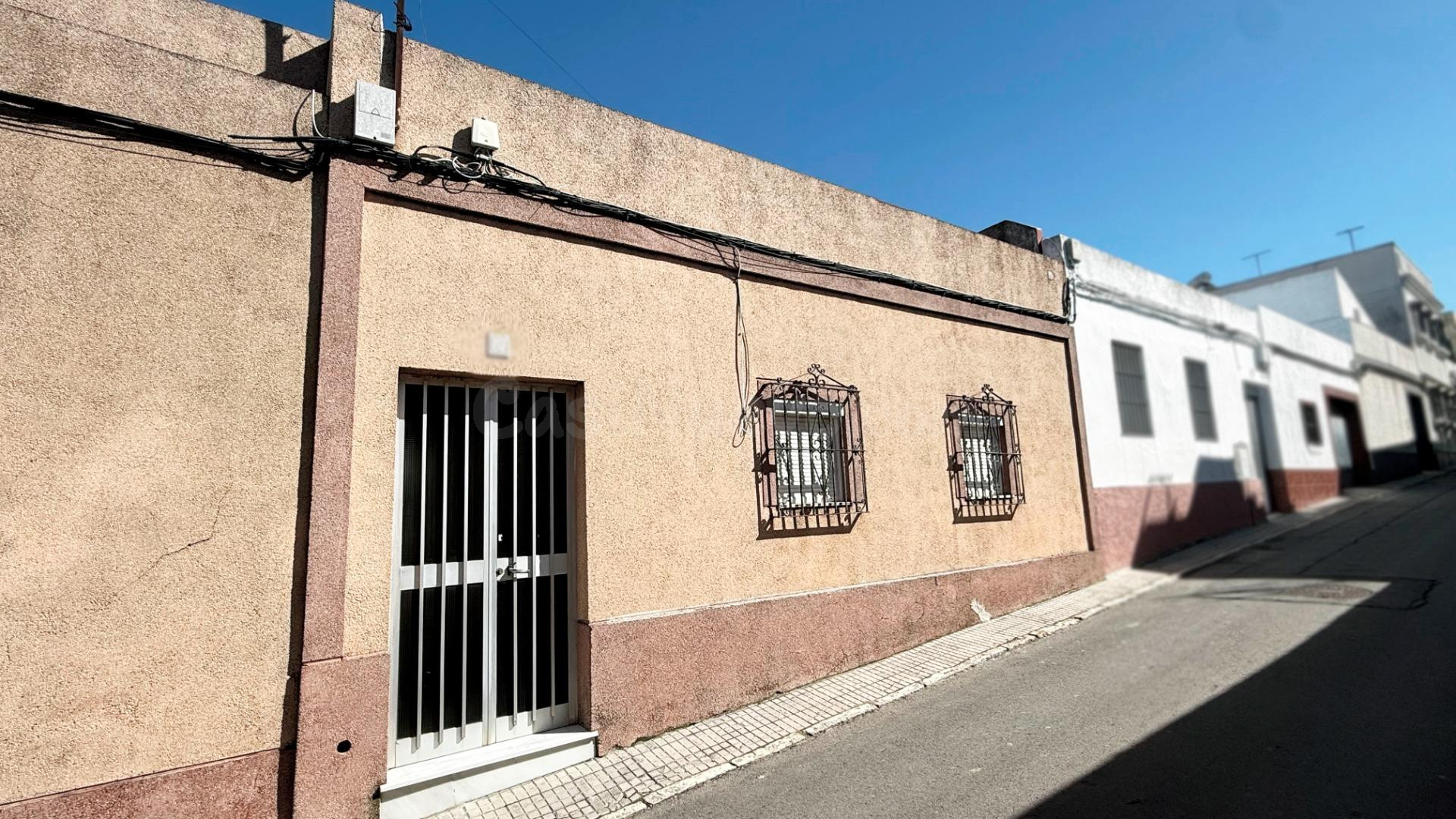 CASA en PLANTA BAJA cerca a HUERTA DEL ROSARIO - foto 2