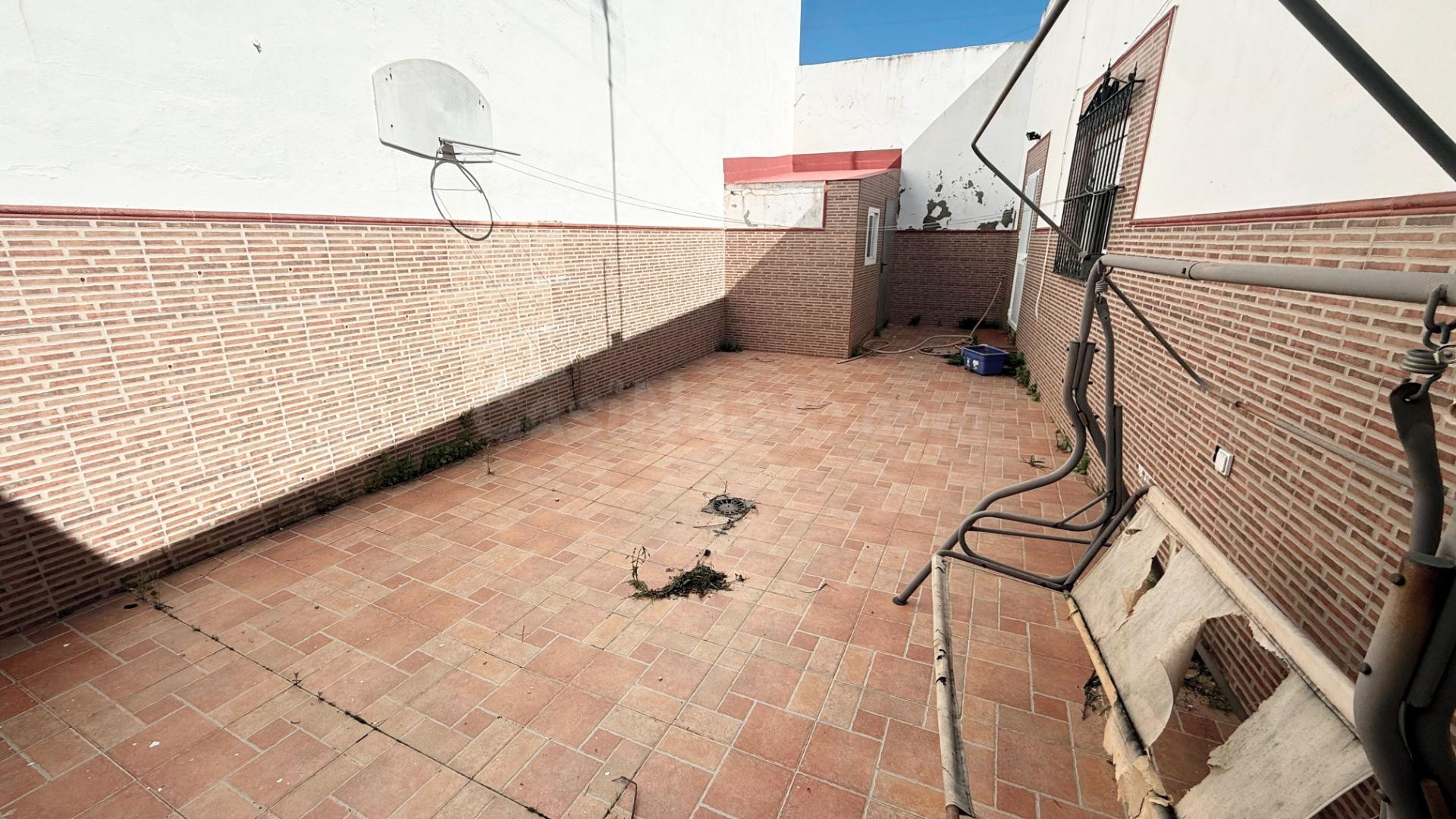 CASA en PLANTA BAJA cerca a HUERTA DEL ROSARIO - foto 3