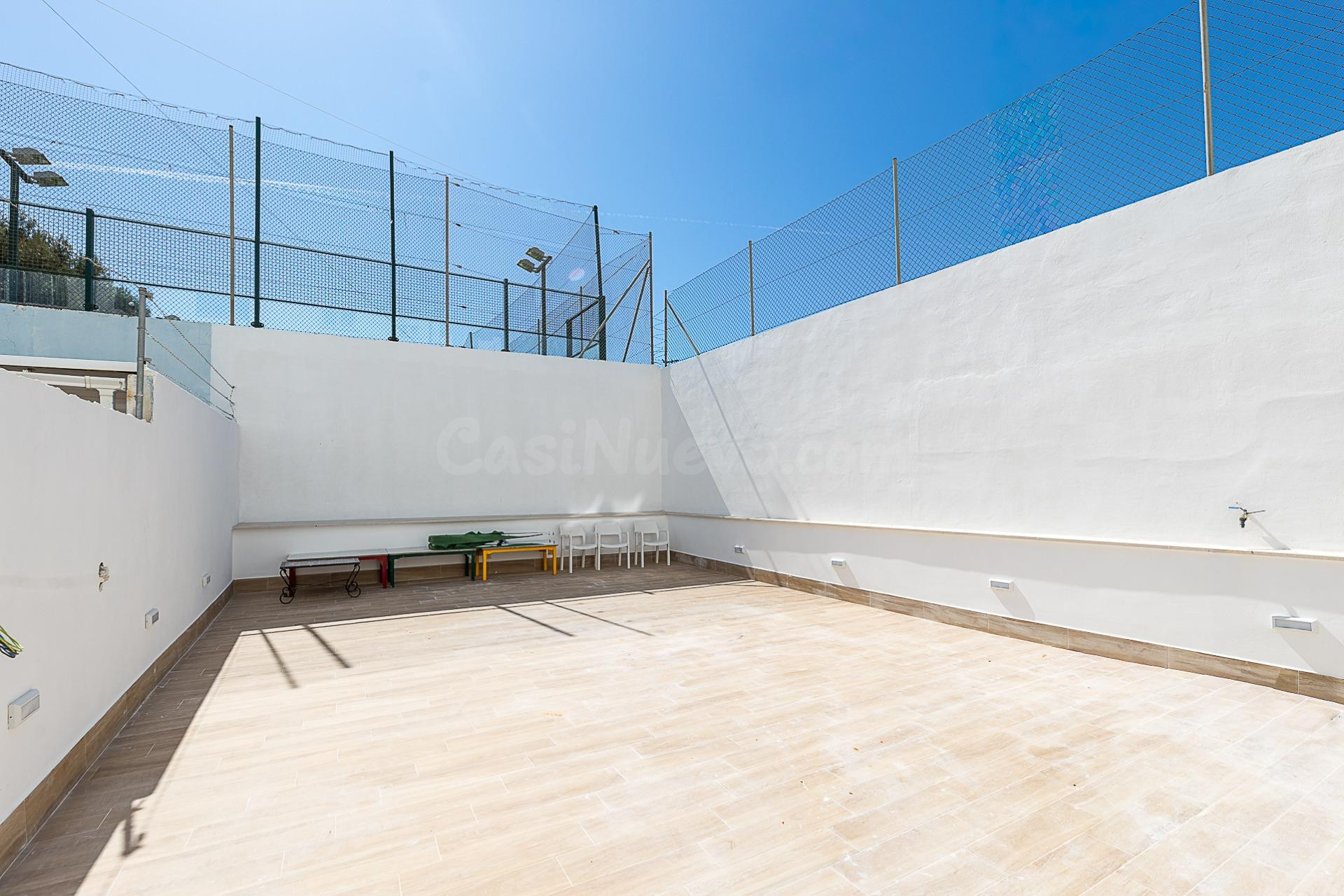 Obra nueva en Coll d’en Rabassa: vivienda de diseño con gran - foto 3