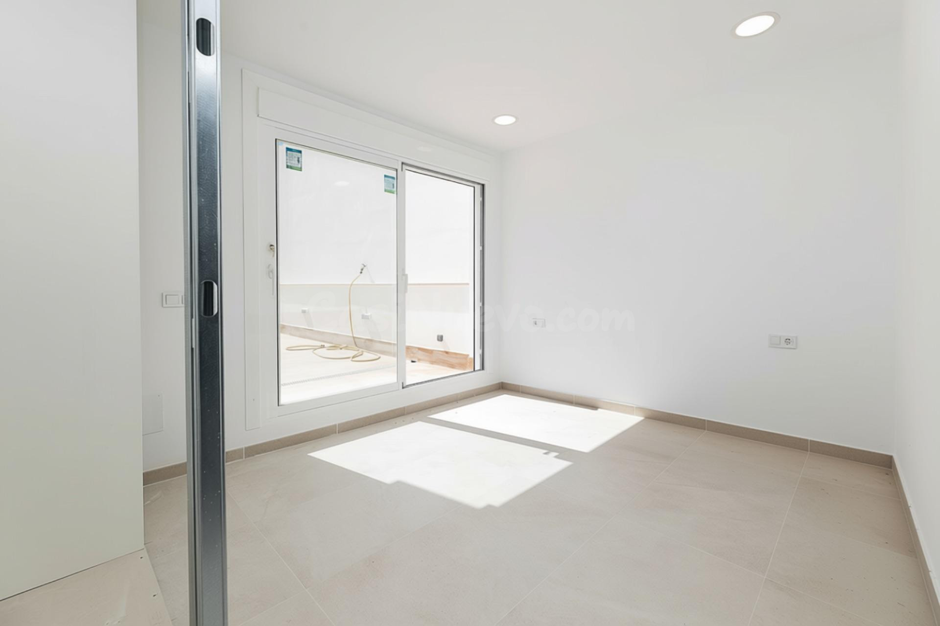 Obra nueva en Coll d’en Rabassa: vivienda de diseño con gran - foto 4