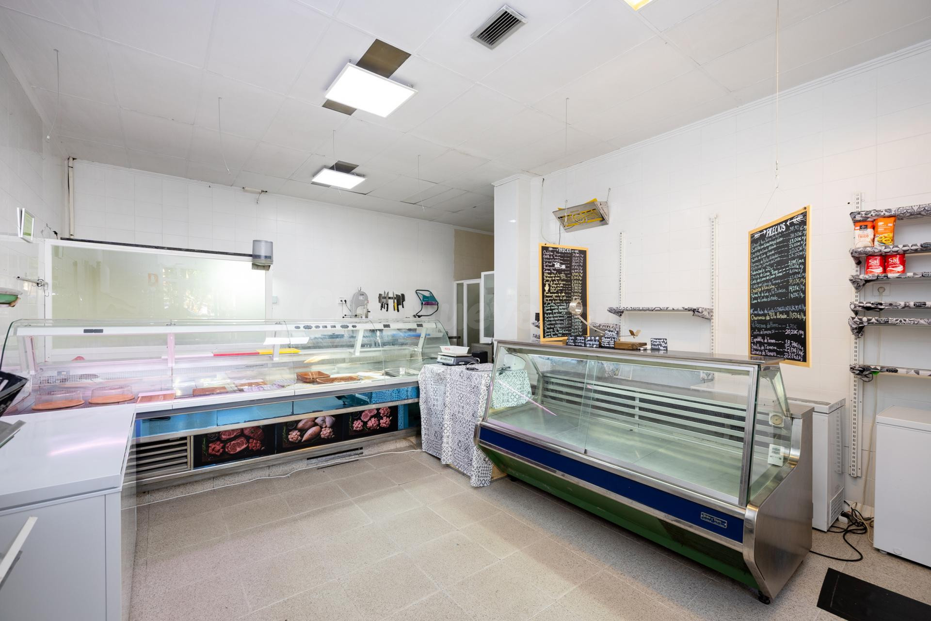 Local Comercial Avenida Enrique Martín Cuevas No.6 L8 - foto 4