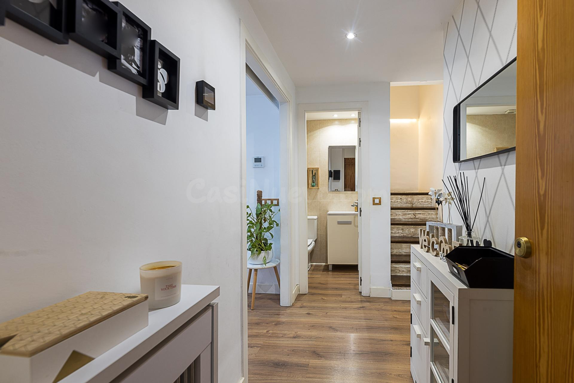Dúplex de 3 dormitorios con terraza, garaje y trastero a poc - foto 4