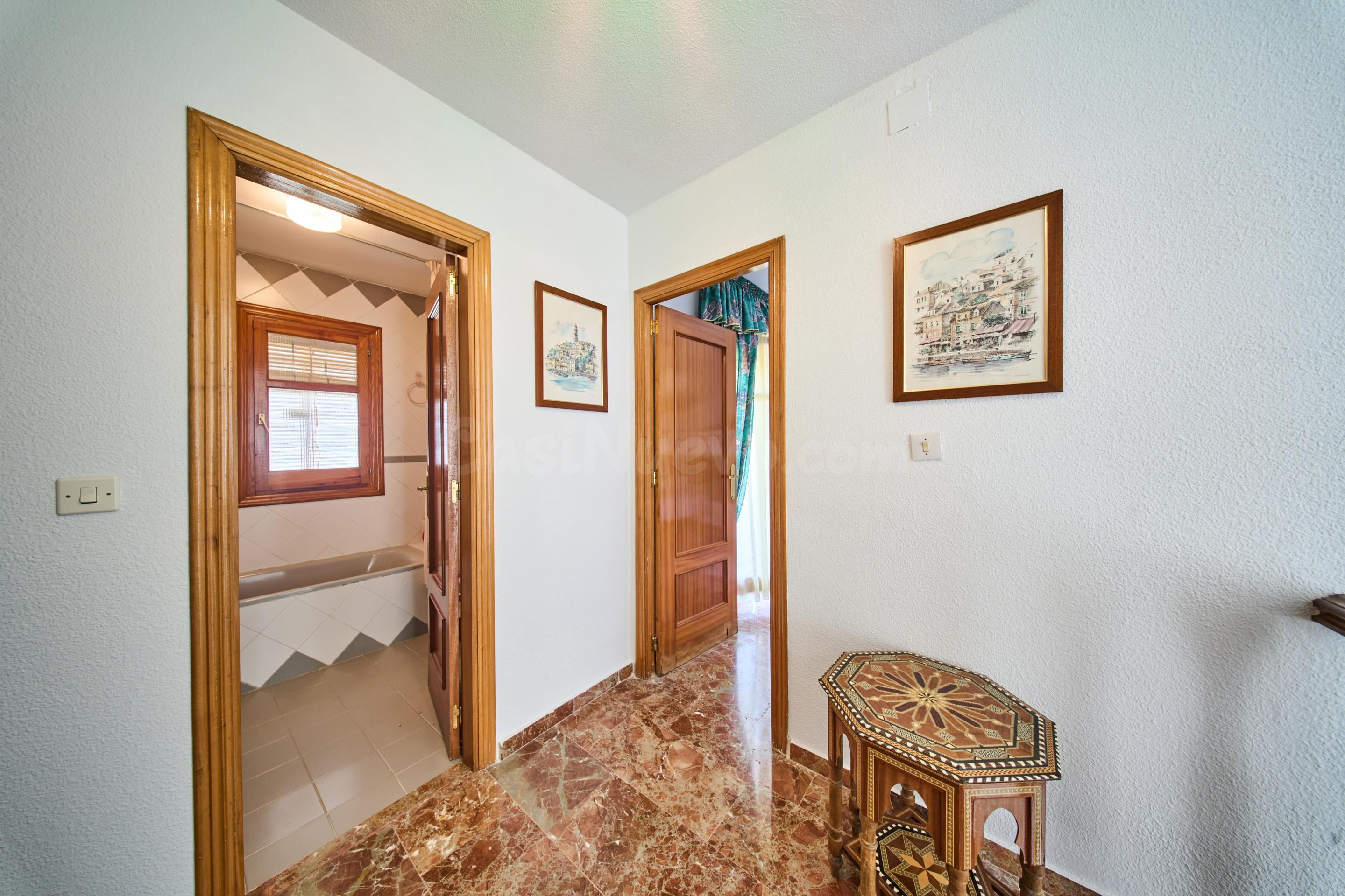 Impresionante chalet de 4 habitaciones con piscina de 96 m3  - foto 5