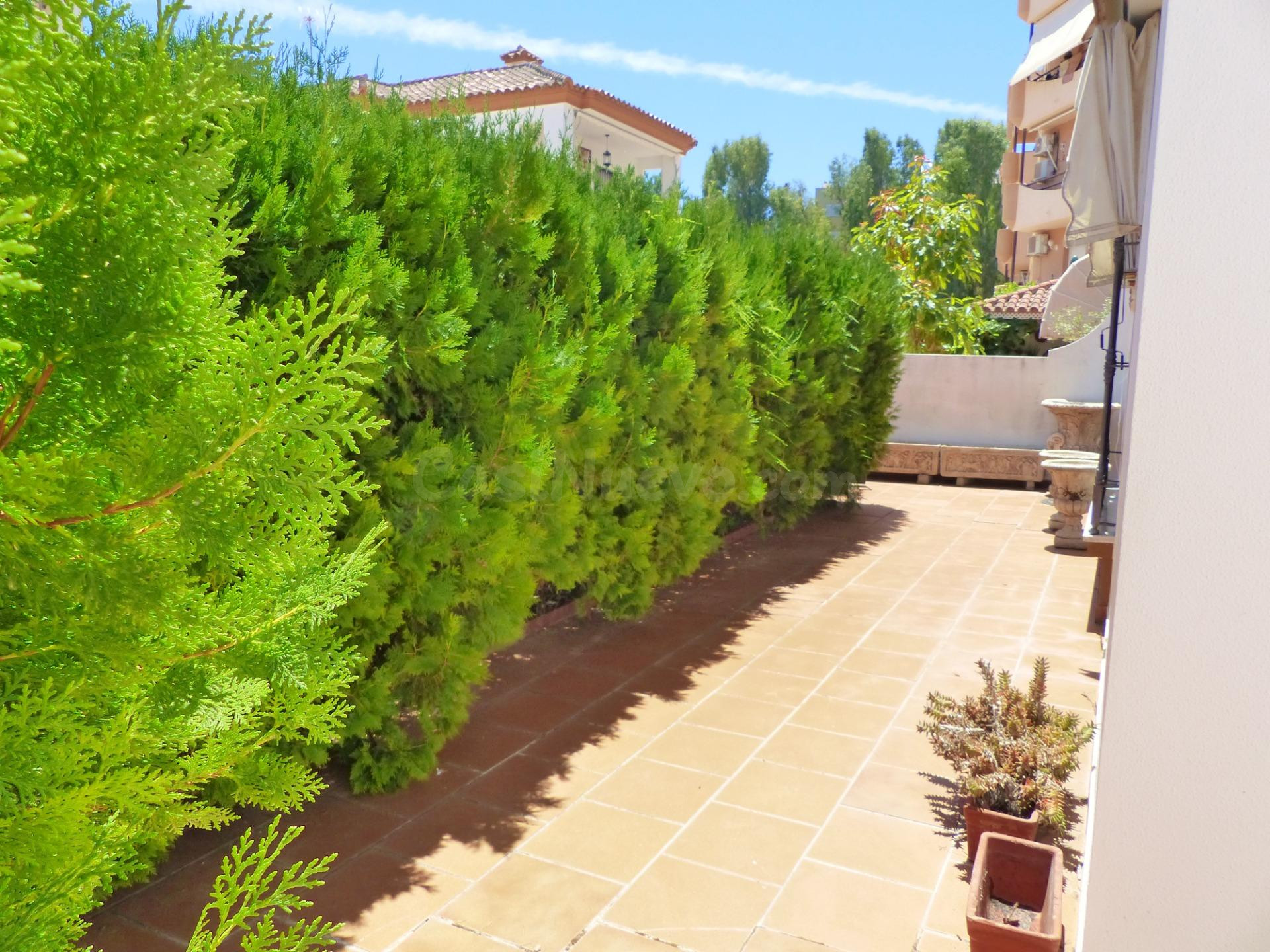 ¡¡¡PRECIOSO CHALET DE CUATRO DORMITORIOS CON GARAJE A 200 ME - foto 5