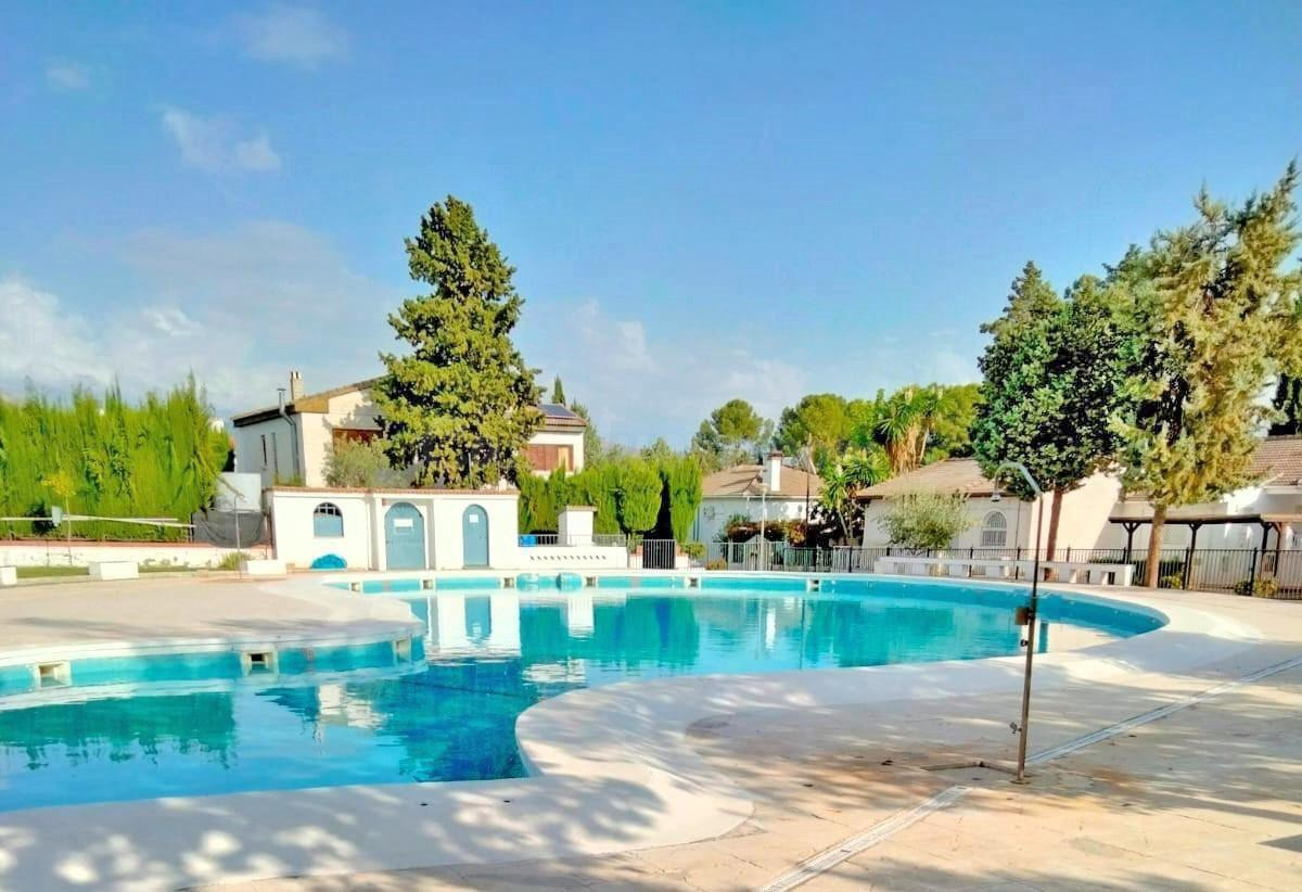 ¡JARDÍN PRIVADO, PISCINA Y TODO LO QUE NECESITAS PARA DISFRUTAR! ☀️ - foto 5