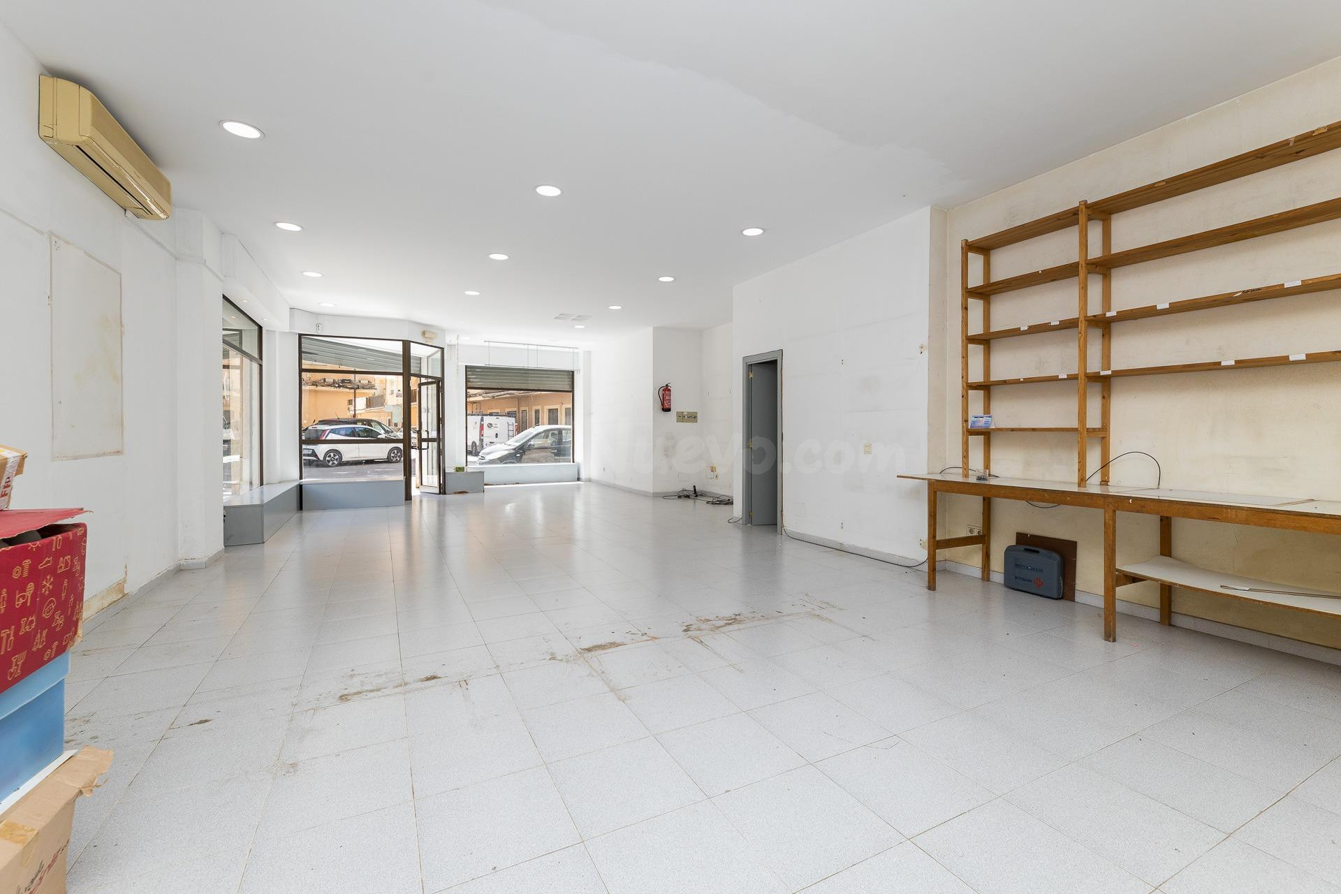 Local comercial en planta baja en El Molinar - foto 3