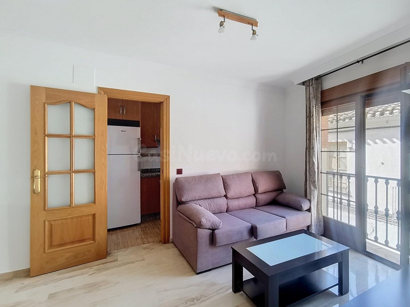 Piso de 3 dormitorios junto al Ayuntamiento de Las Gabias - foto 2