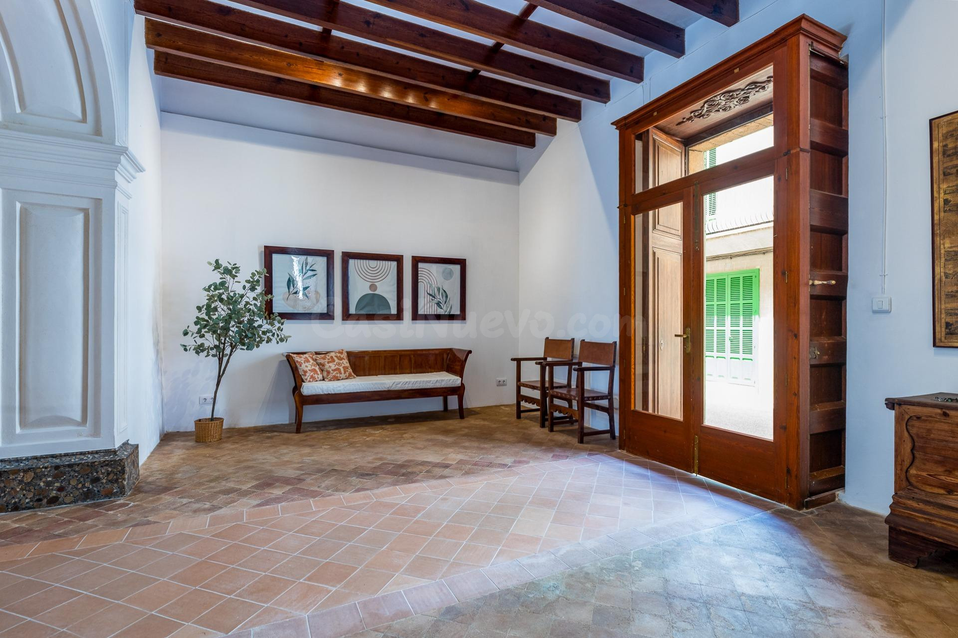 Casa señorial renovada en el corazón de Sant Joan - foto 3