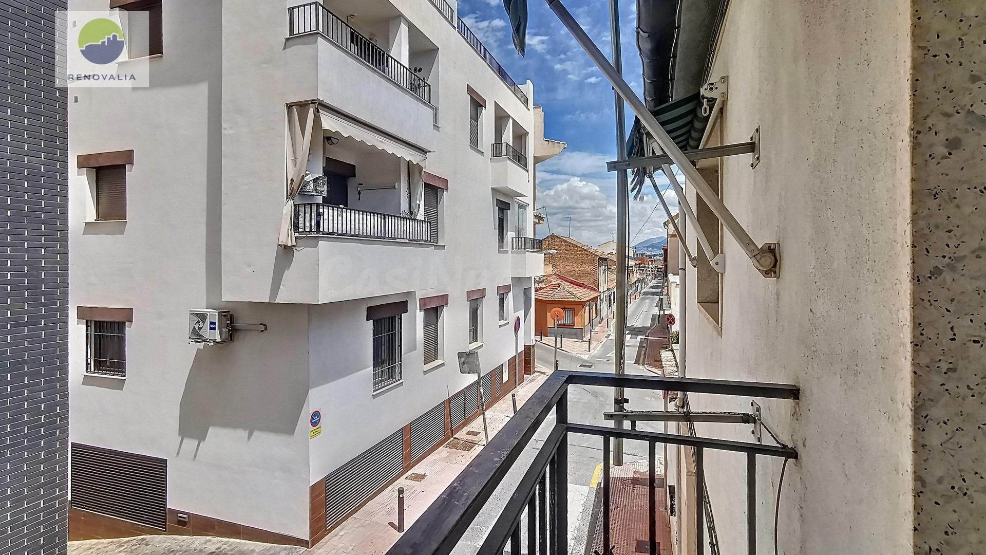Casa junto a Avenida de la Diputación de Armilla - foto 5