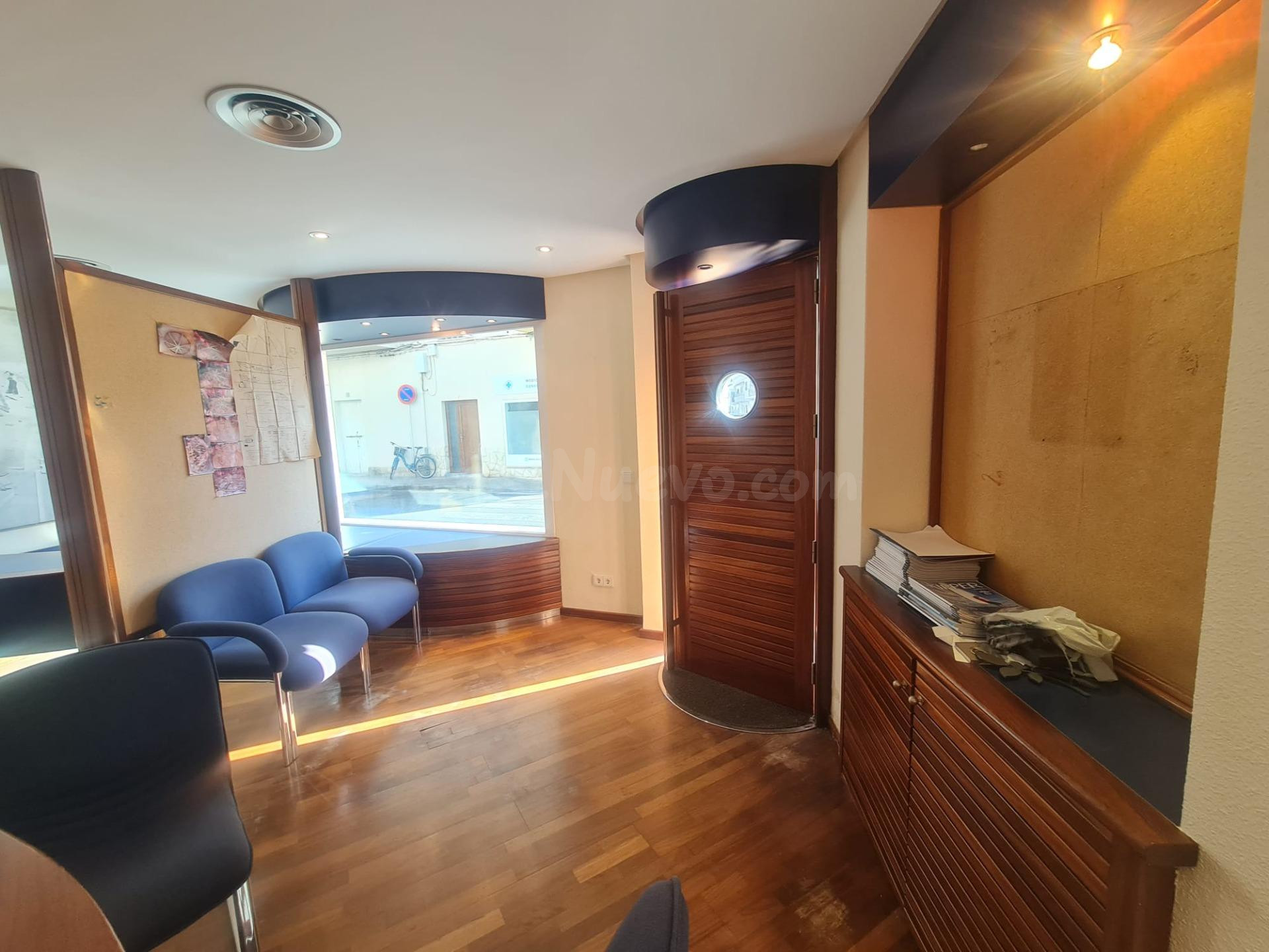 Oficina en alquiler en Puerto Pollença, a pocos metros del p - foto 4