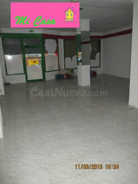 LOCAL COMERCIAL DE 100M2 , ARREGLADO Y EN EL CENTRO DE CALAT - foto 3