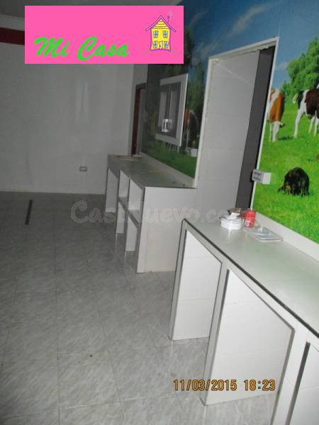 LOCAL COMERCIAL DE 100M2 , ARREGLADO Y EN EL CENTRO DE CALAT - foto 4