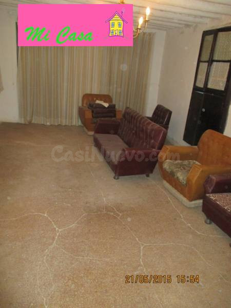 IDEAL PARA CASA RURAL,MUY GRANDE Y CON MUCHO CORRAL PARA JAR - foto 2