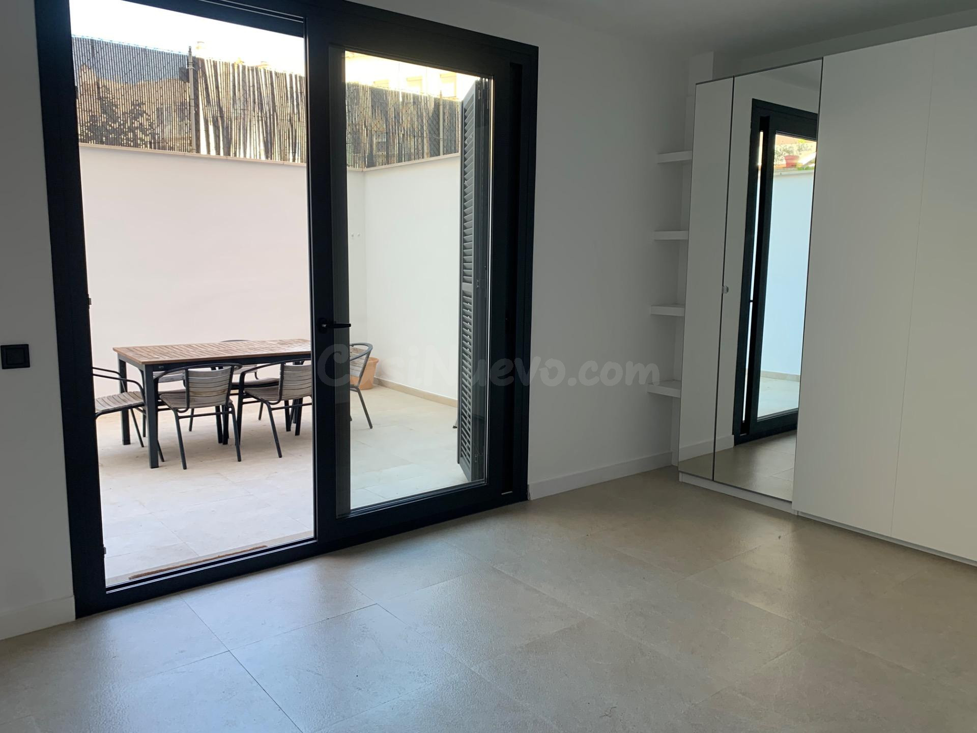 Planta baja reformada con terraza