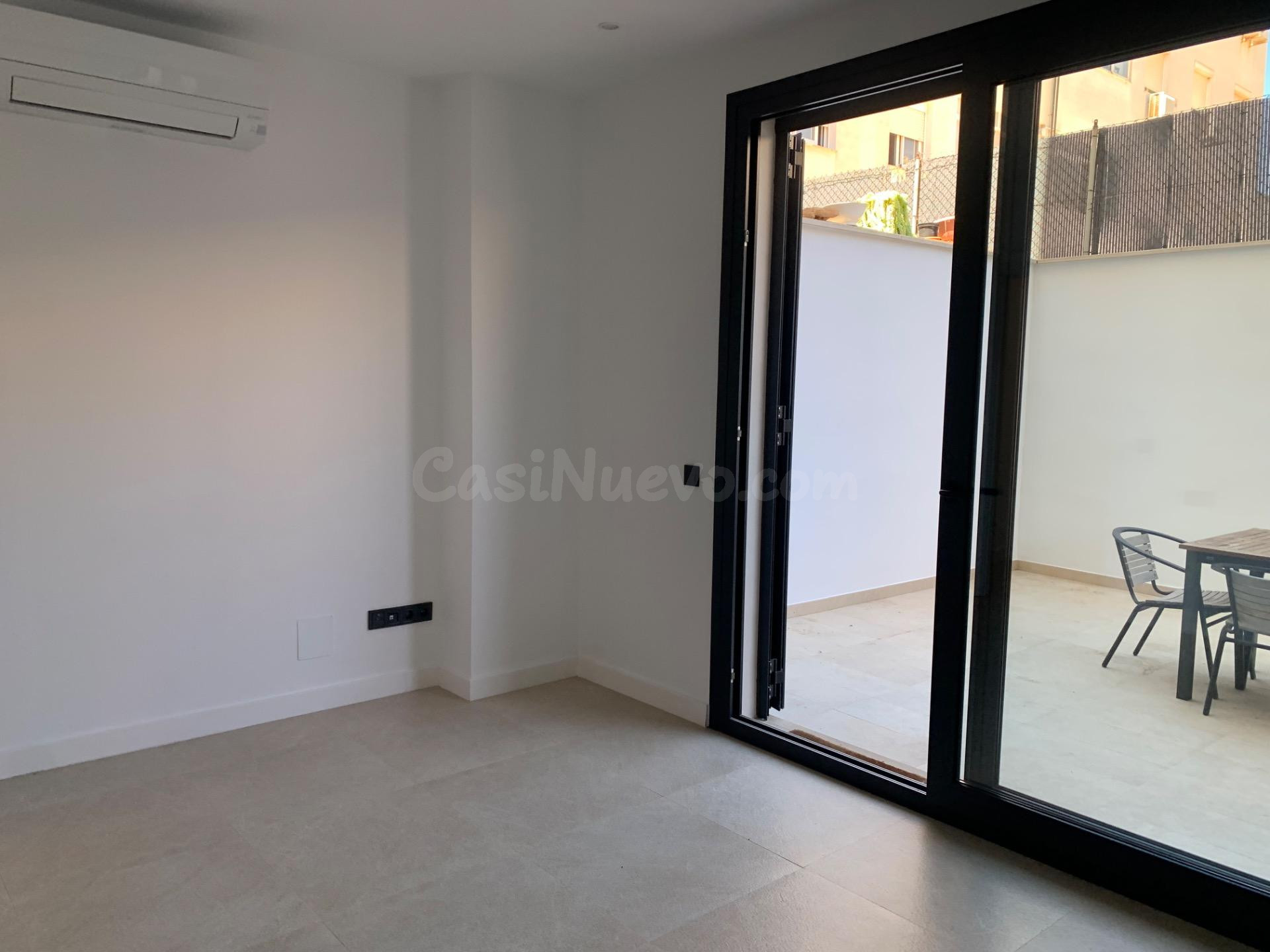 Planta baja reformada con terraza - foto 3
