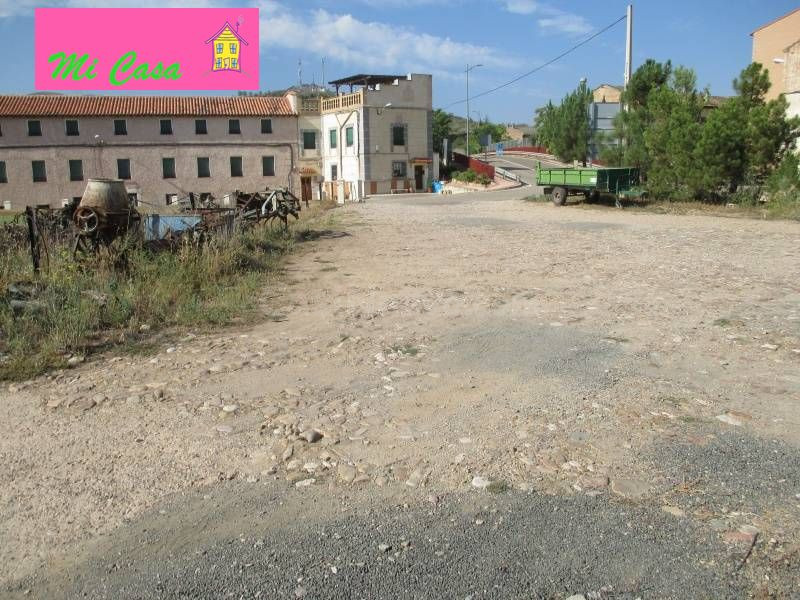 SUELO URBANO DE 180MTRS, EN LAS REQUIJADAS, CON BUENOS ACCES - foto 5