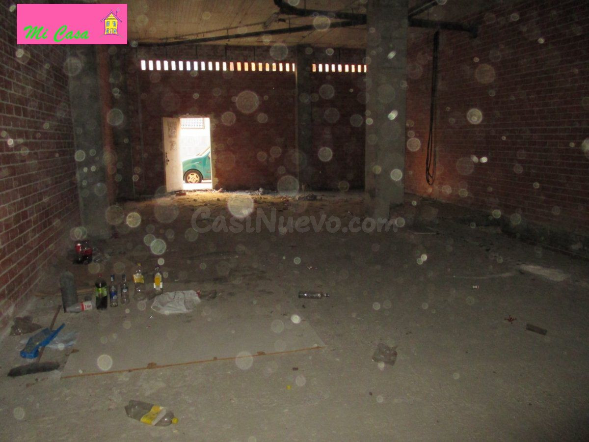 LOCAL COMERCIAL DE 230 MTRS, EN DOS PLANTAS - foto 4