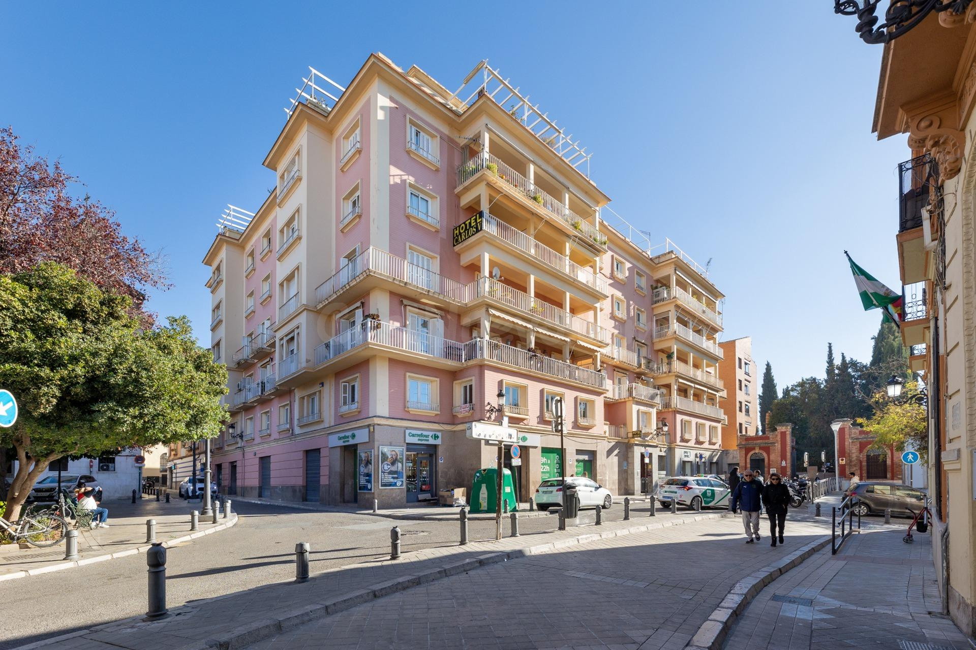 Gran vivienda en Plaza Los Campos - 7 habitaciones