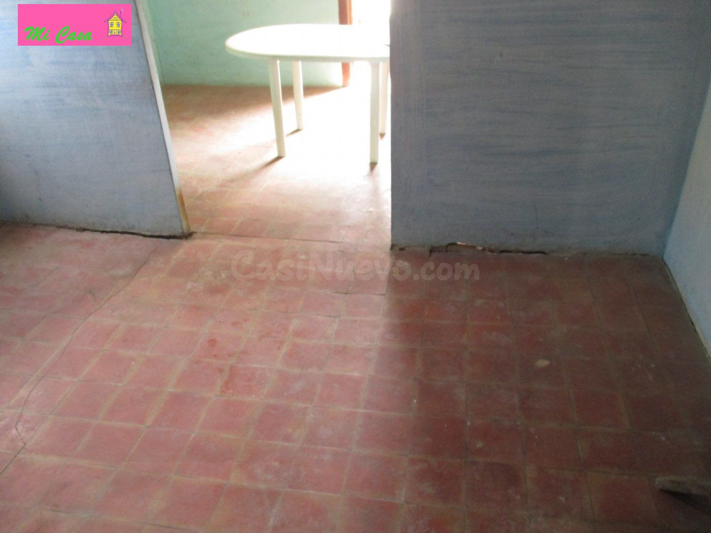 CASA CON MUCHOS M2 PARA REFORMAR CON MUCHAS POSIBILIDAD      - foto 3
