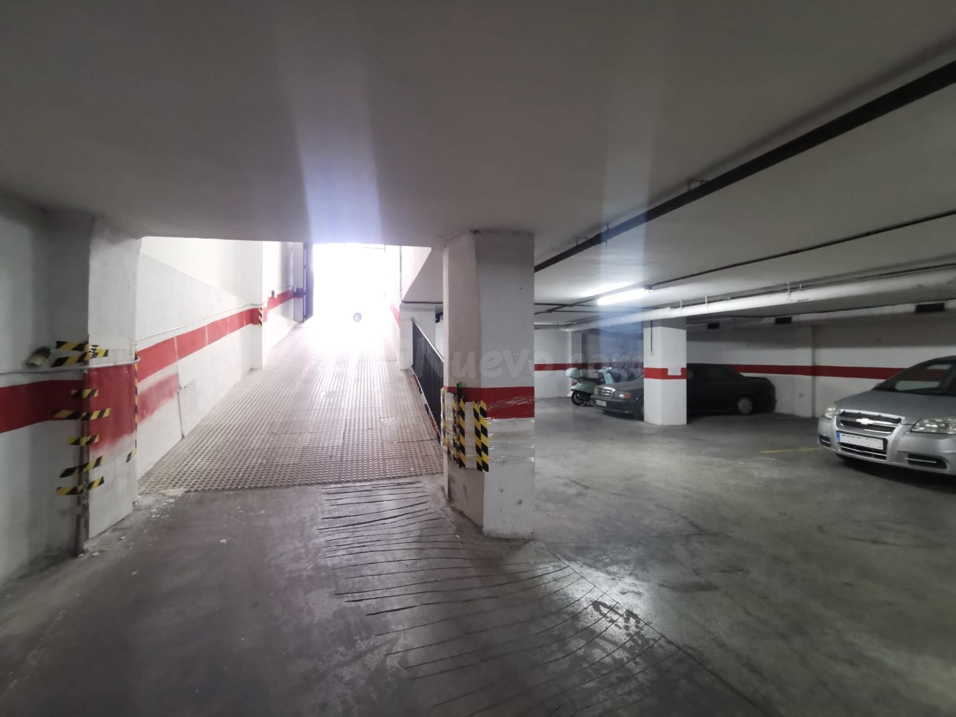 Plaza de Garaje frente supermercado Dani de Armilla - foto 2