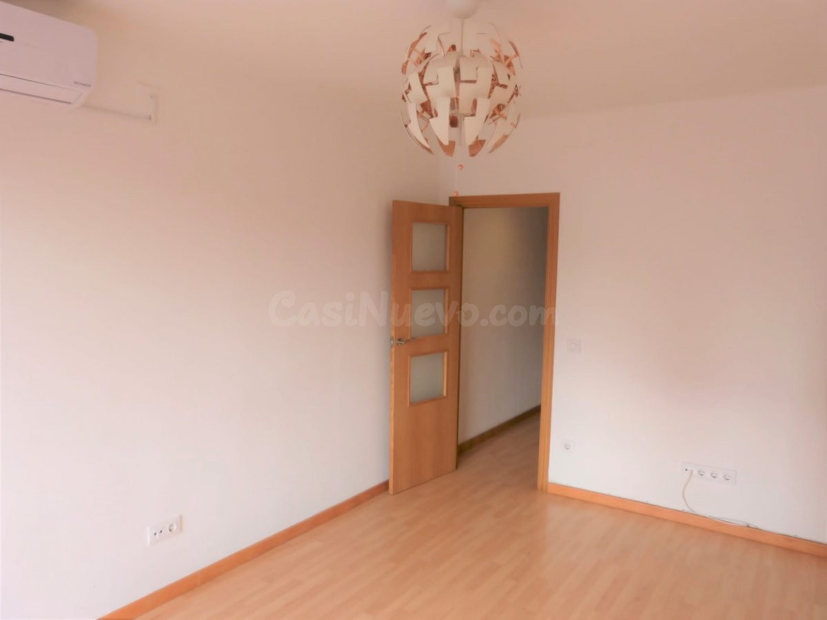 PISO CÉNTRICO CON INQUILINOS - ZONA DR. REIG - foto 4