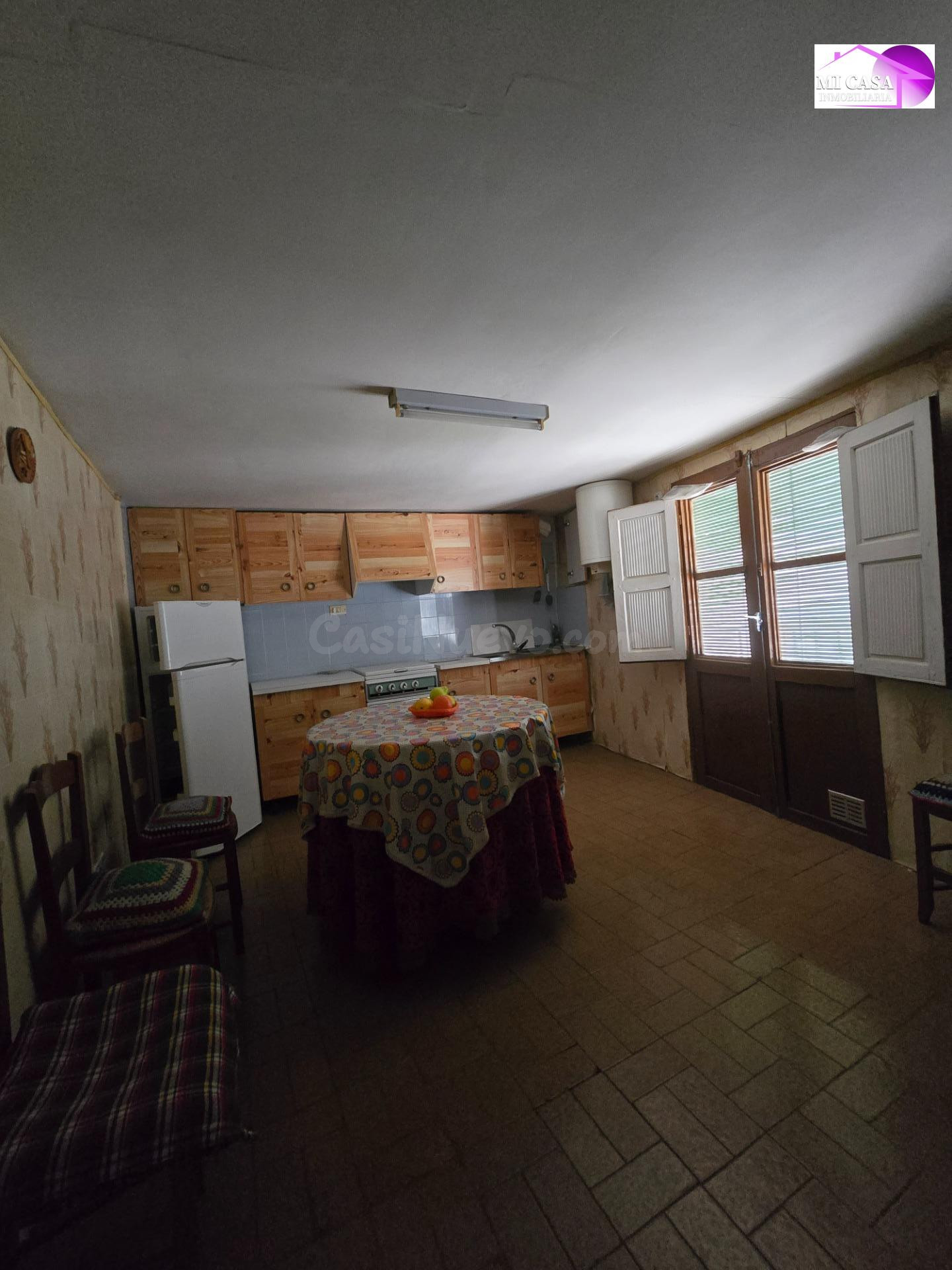 Se vende casa de pueblo con corral en el centro de Cetina - foto 4