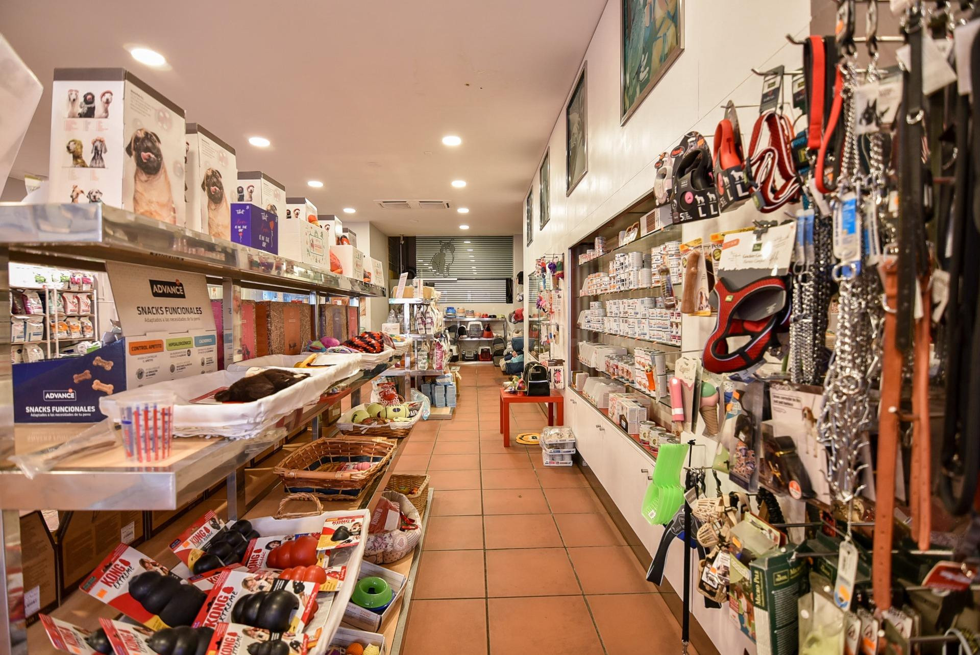 Amplio local comercial en el centro de A Coruña - foto 3