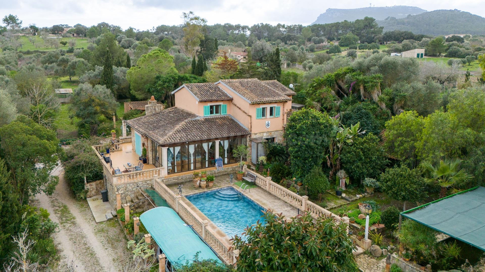 ESPECTACULAR FINCA RÚSTICA EN ALGAIDA