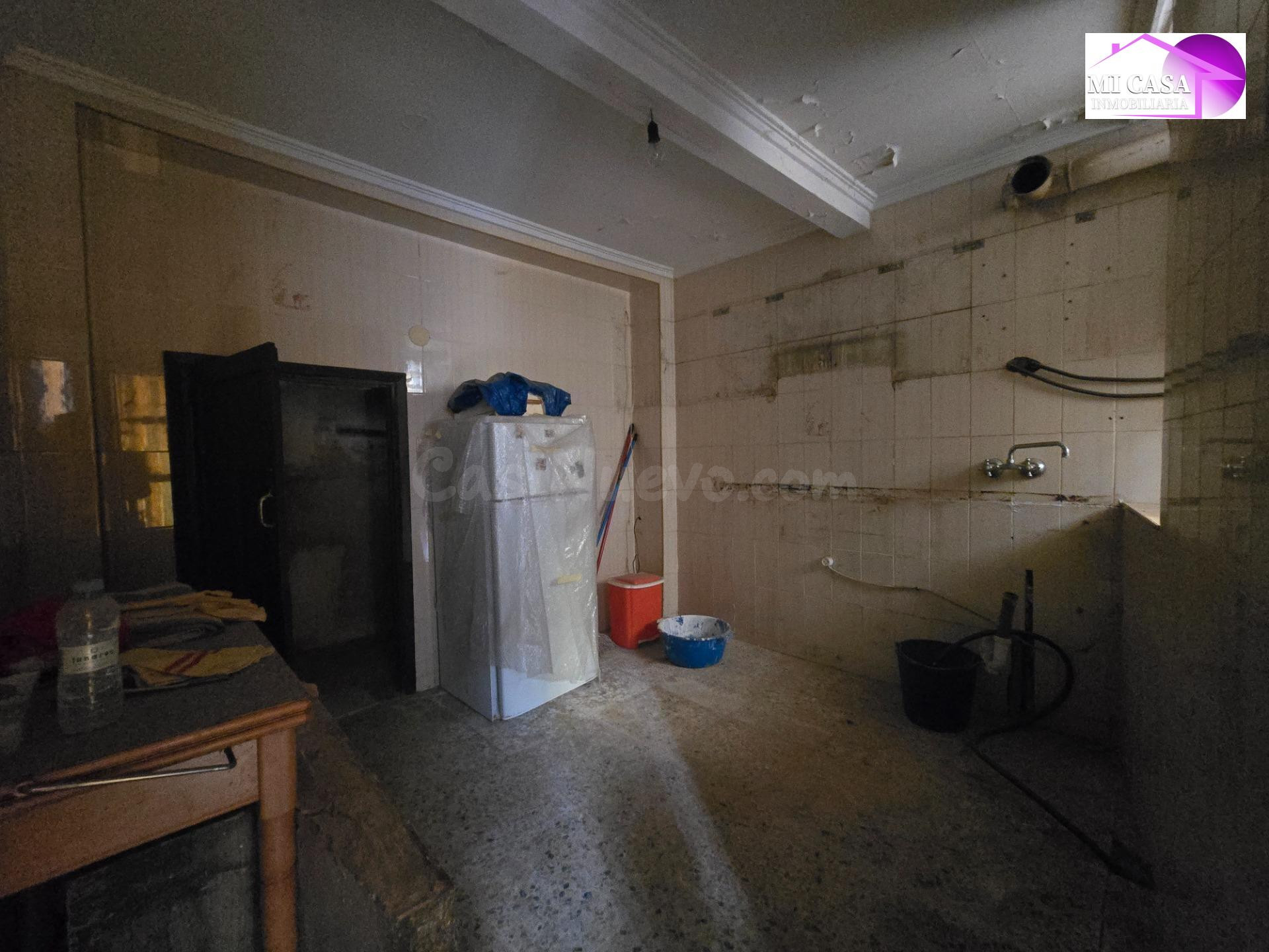CASA DE PUEBLO EN MUNEBREGA (CERCA DEL MONASTERIO DE PIEDRA) - foto 3