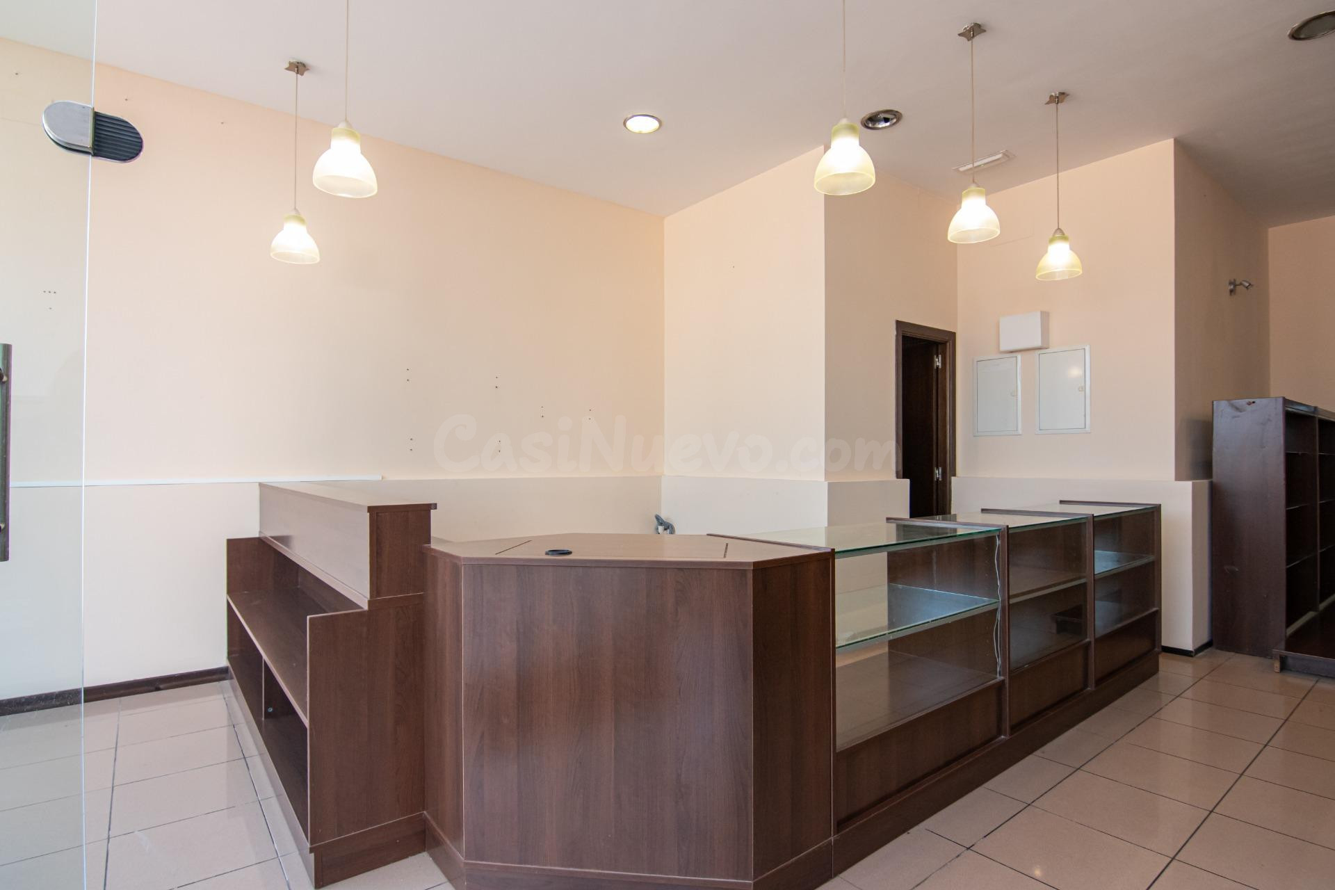 Local acondicionado y equipado como panadería en Culleredo,  - foto 4