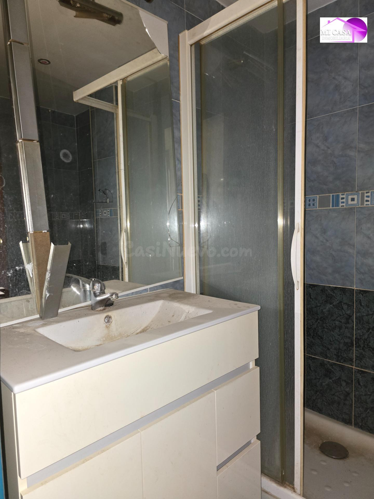 Piso para reformar en el centro de Calatayud - foto 3