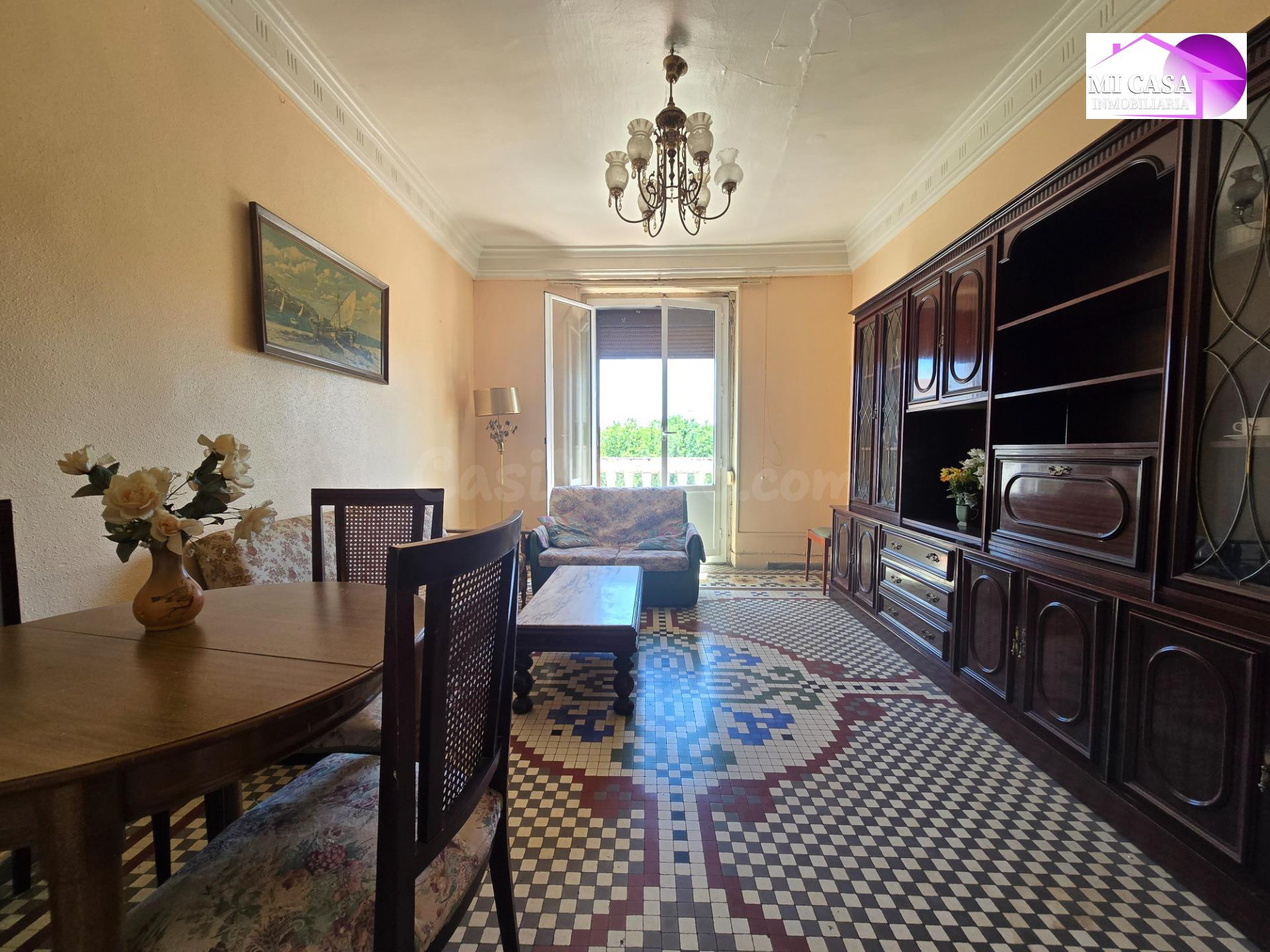 AMPLIO PISO EN EL CENTRO DE CALATAYUD – GRAN OPORTUNIDAD PAR - foto 2