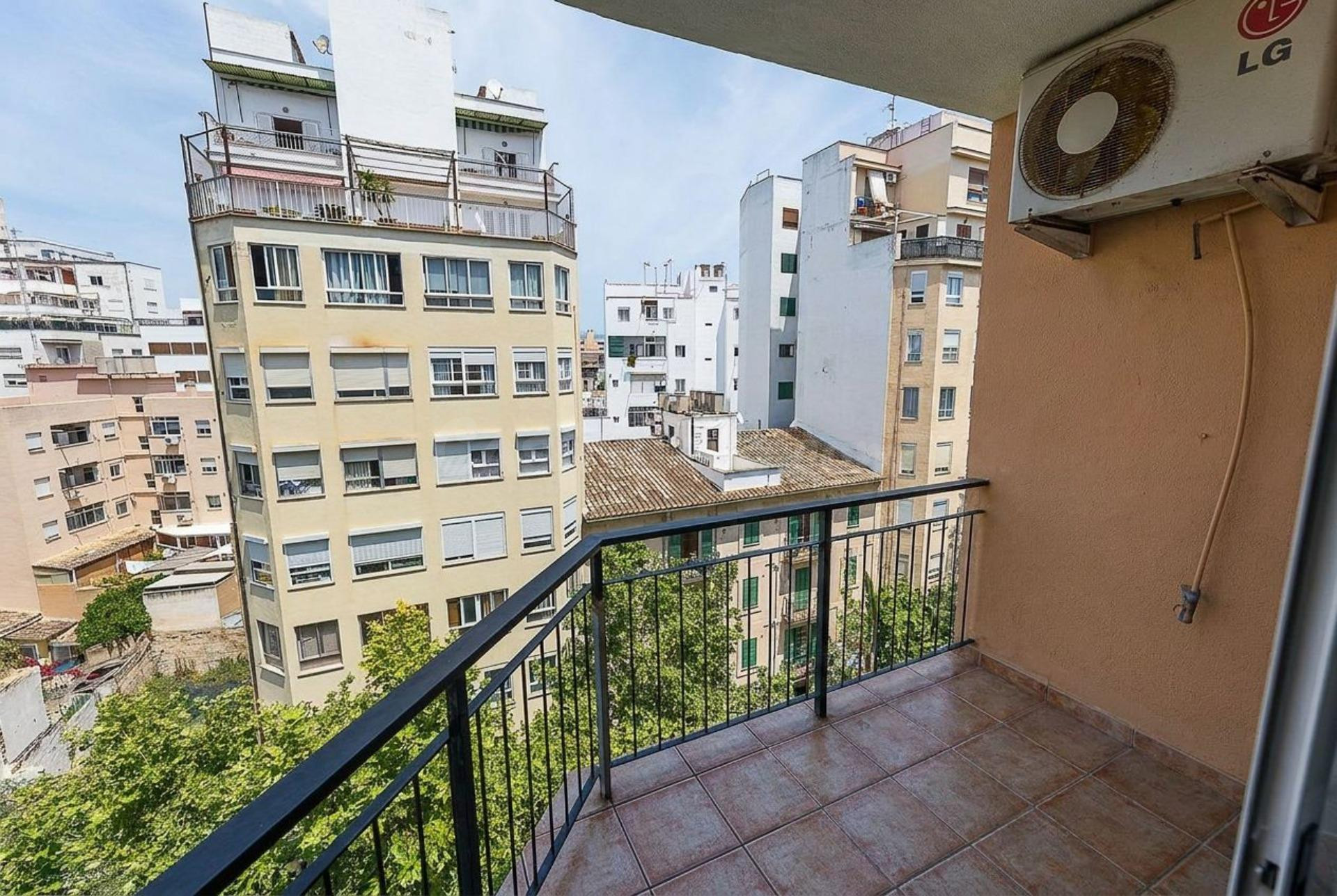 Piso en zona Eusebio Estada con aparcamiento - foto 2