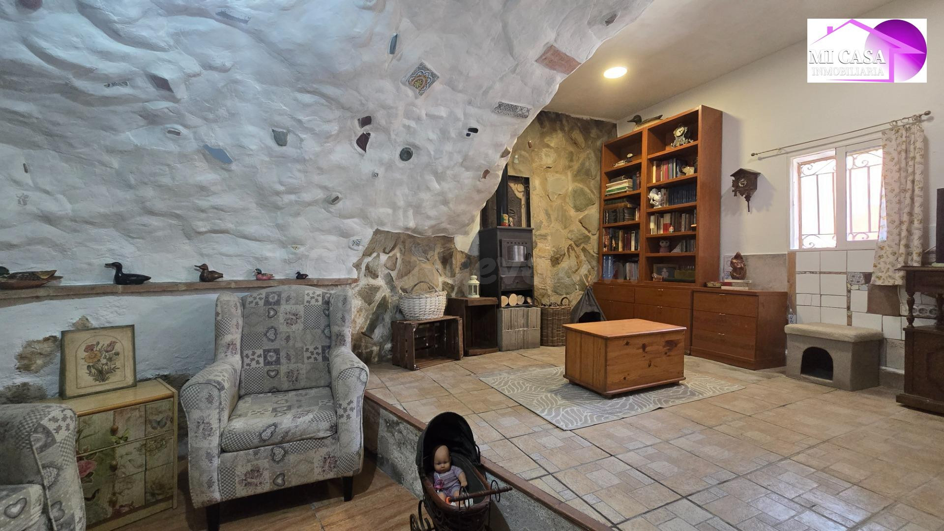 CASA CUEVA CON IMPRESIONANTES VISTAS - foto 4