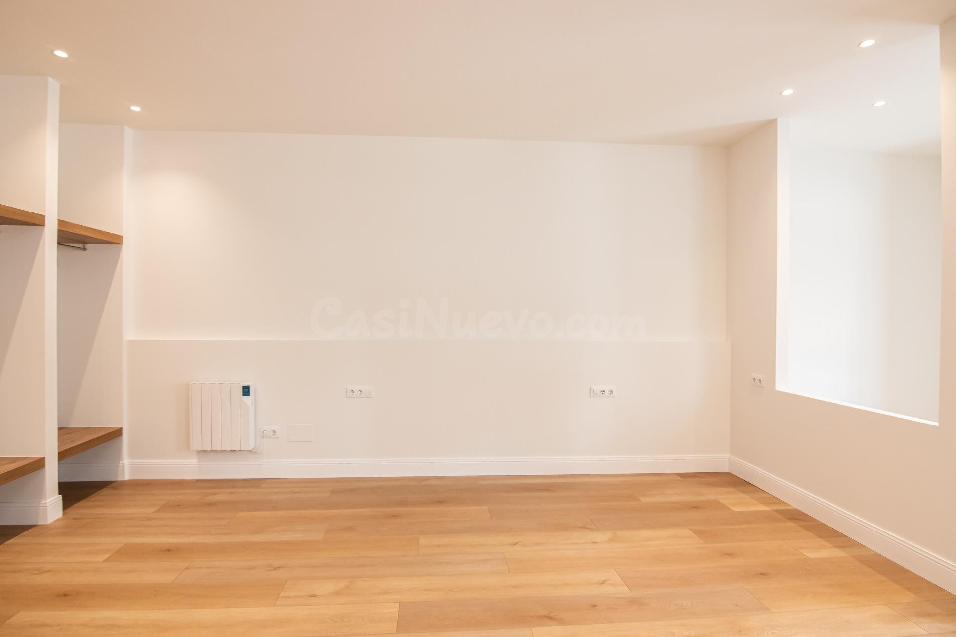 Loft singular, con rehabilitación a estrenar, en la Ciudad V - foto 4
