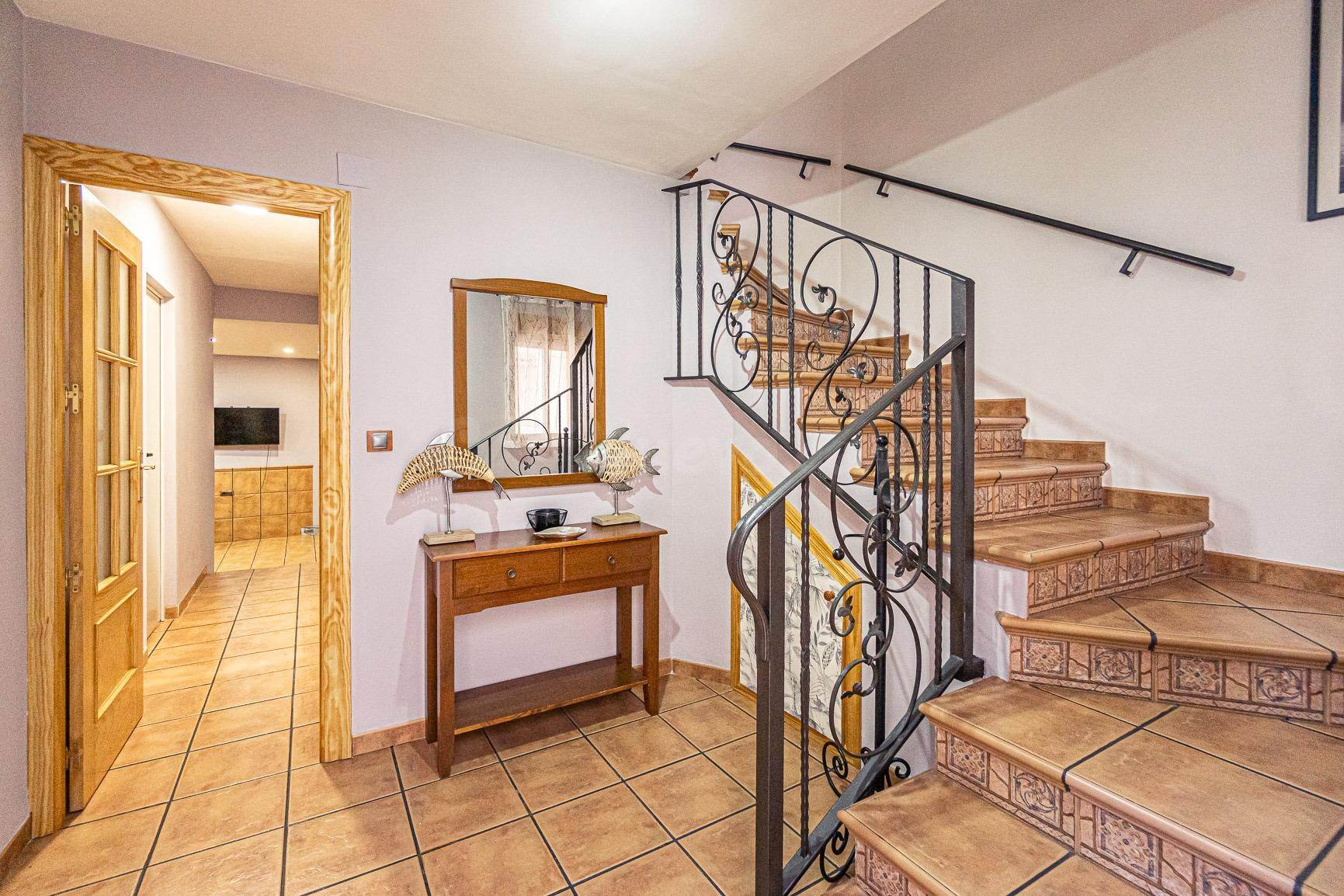 CASA CON NEGOCIO EN MONTILLANA - foto 5