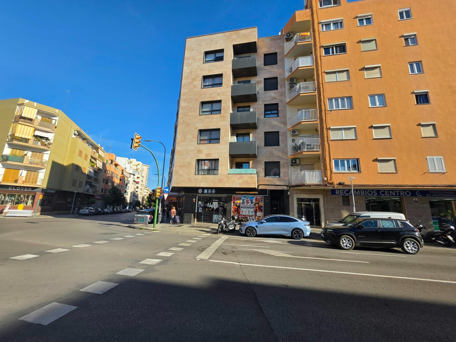 Piso con parking en Palma, Avenida San Fernando. - foto 2